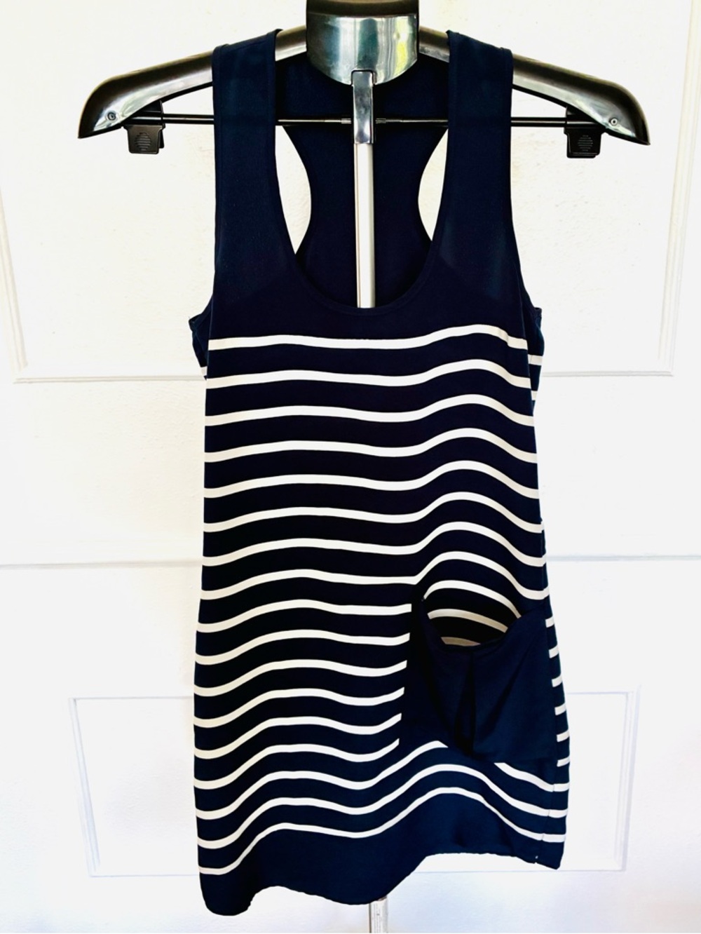 5/48 Saks Fifth Avenue Navy & White Racerback Tunic Sz.XS